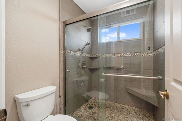 10117 Diamond Head Ct., Spring Valley, CA 91977