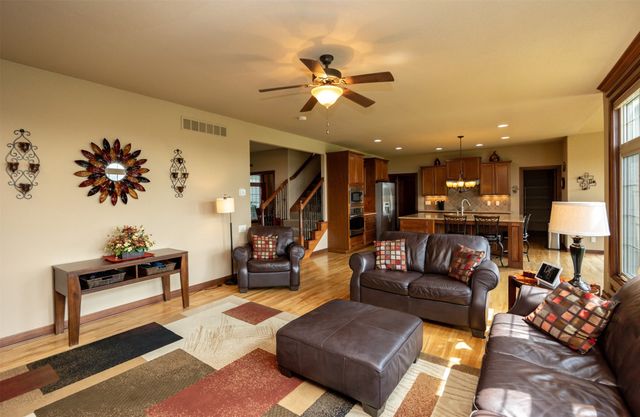 1325 NE 47th Street, Ankeny, IA 50021