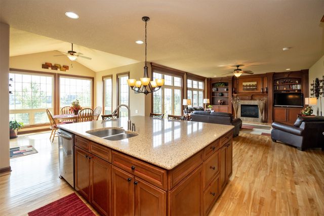 1325 NE 47th Street, Ankeny, IA 50021