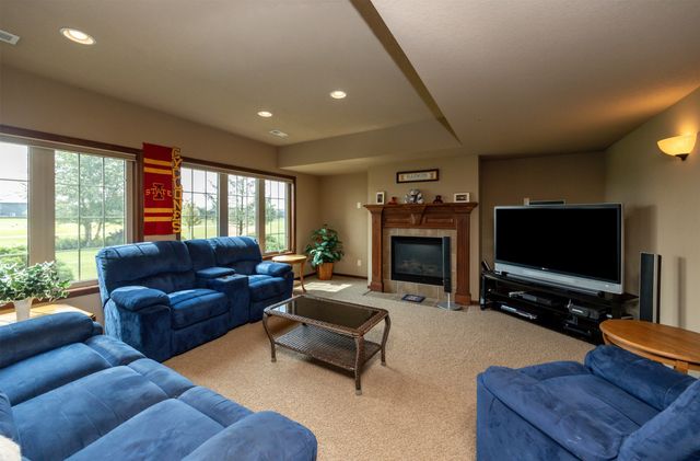 1325 NE 47th Street, Ankeny, IA 50021