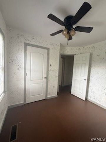 303 3rd SE, Aliceville, AL 35442