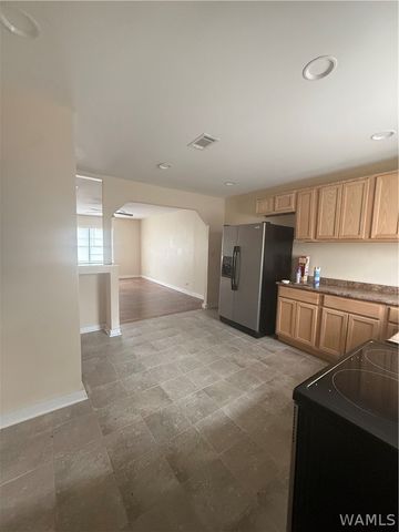 303 3rd SE, Aliceville, AL 35442