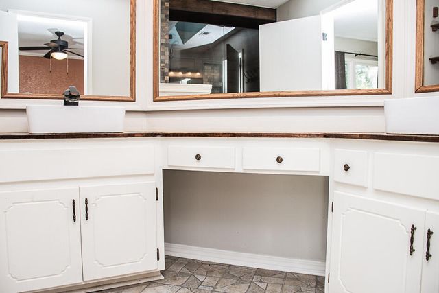 17 8th Avenue, Shalimar, FL 32579