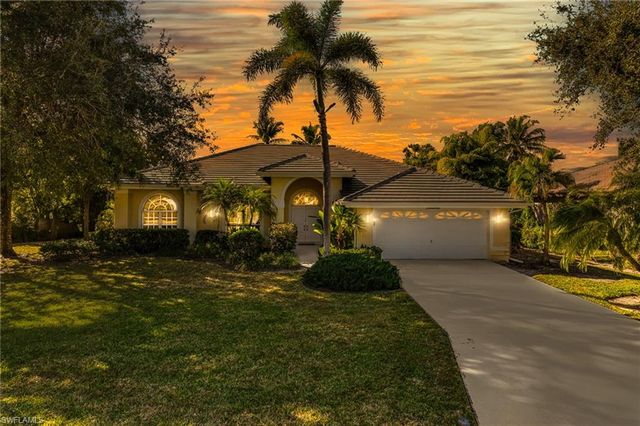 11283 LONGSHORE WAY E, Naples, FL 34119