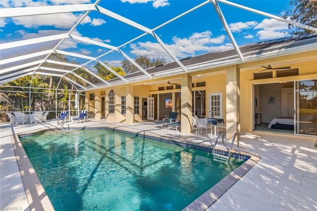 11283 LONGSHORE WAY E, Naples, FL 34119