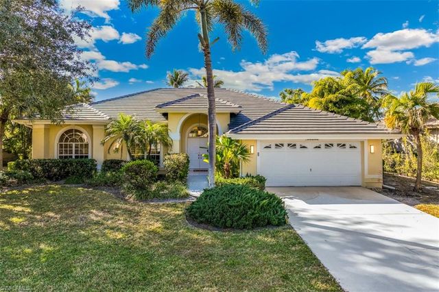 11283 LONGSHORE WAY E, Naples, FL 34119
