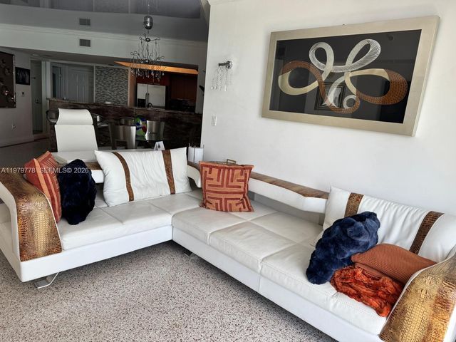 16699 Collins Avenue 2710, Sunny Isles Beach, FL 33160