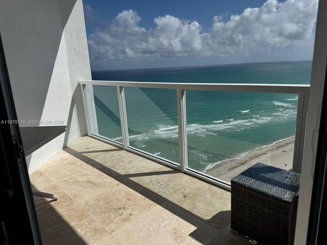 16699 Collins Avenue 2710, Sunny Isles Beach, FL 33160