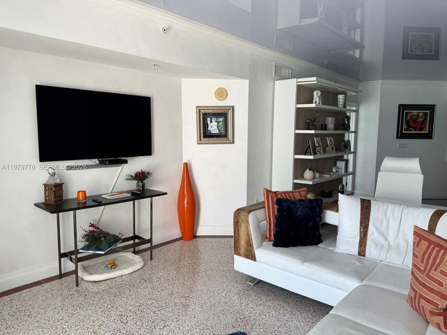 16699 Collins Avenue 2710, Sunny Isles Beach, FL 33160