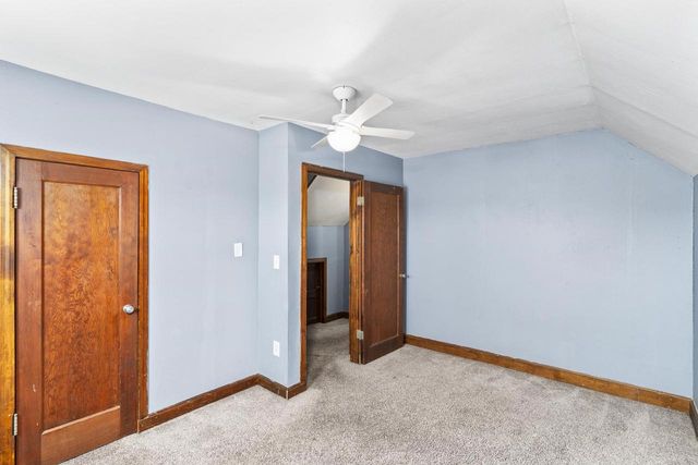 914 W BREWSTER STREET, Appleton, WI 54914