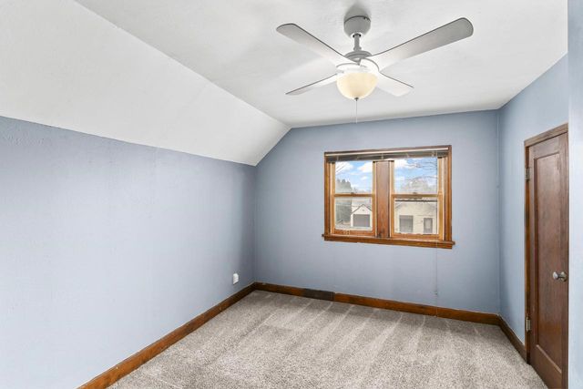 914 W BREWSTER STREET, Appleton, WI 54914