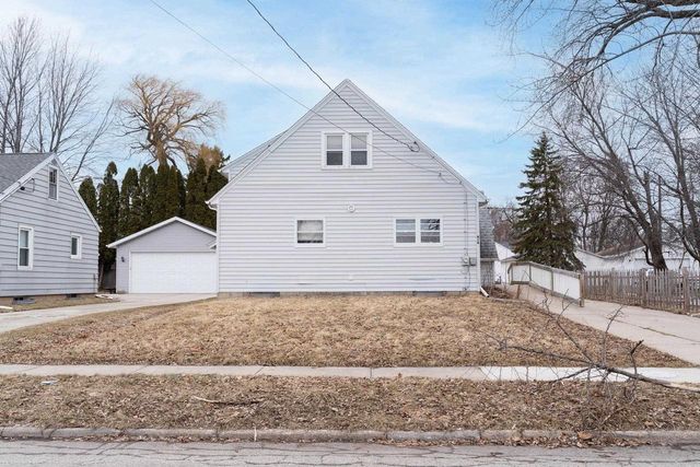914 W BREWSTER STREET, Appleton, WI 54914
