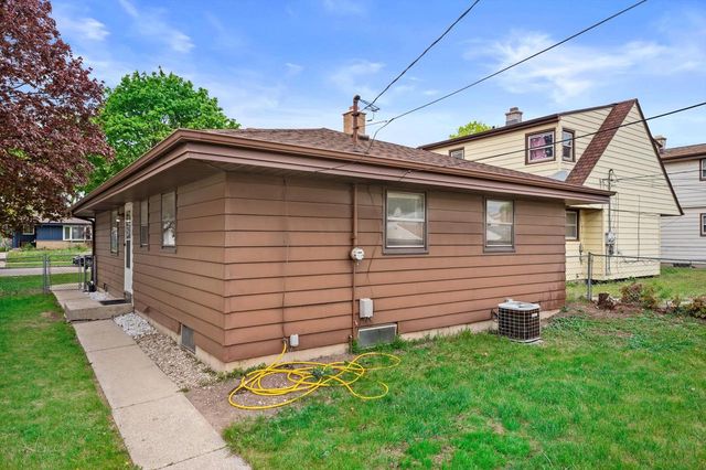 5714 98th STREET, Milwaukee, WI 53225