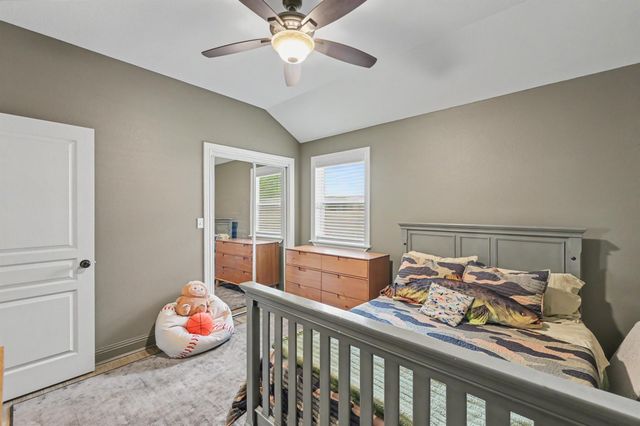9589 Thousand Oaks Loop, Montgomery, TX 77316