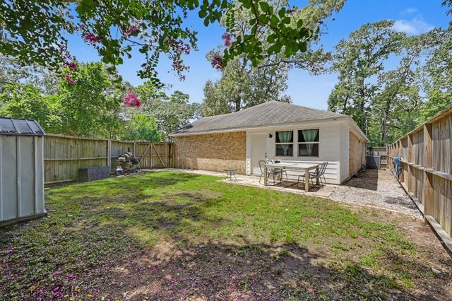 9589 Thousand Oaks Loop, Montgomery, TX 77316