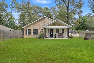 9589 Thousand Oaks Loop, Montgomery, TX 77316