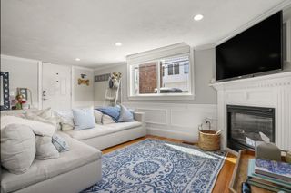 85 F St 1, Boston, MA 02127
