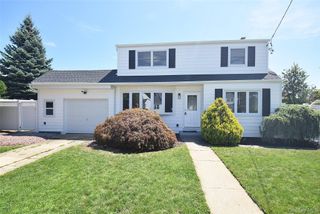 112 Raynor Street, West Babylon, NY 11704