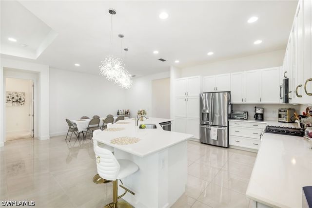 28604 Moraga LN, Bonita Springs, FL 34135