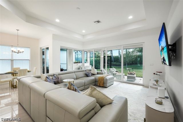 28604 Moraga LN, Bonita Springs, FL 34135