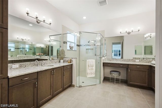 28604 Moraga LN, Bonita Springs, FL 34135