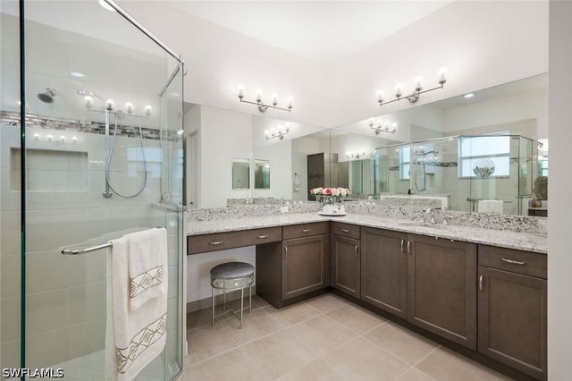 28604 Moraga LN, Bonita Springs, FL 34135