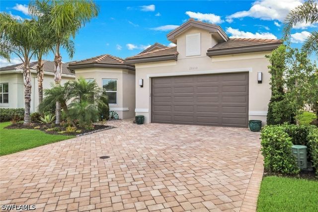 28604 Moraga LN, Bonita Springs, FL 34135