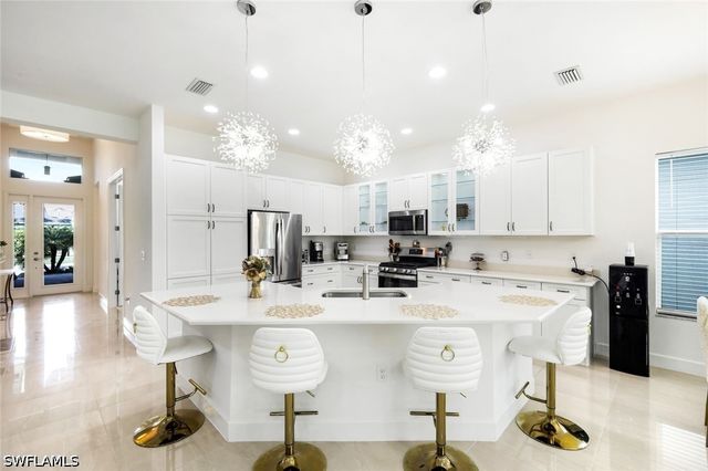 28604 Moraga LN, Bonita Springs, FL 34135