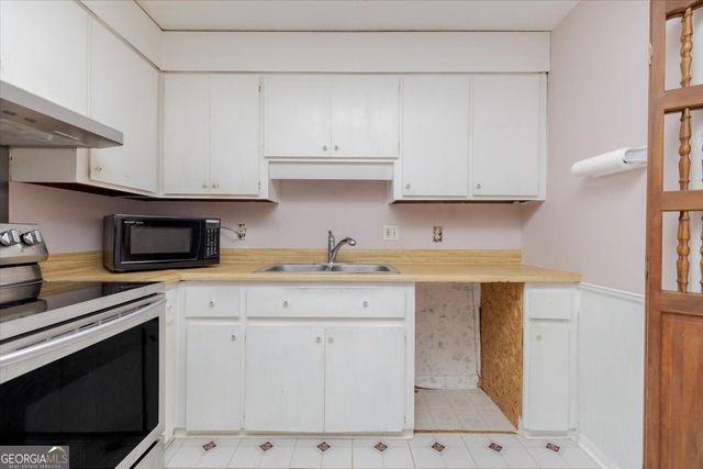 104 Oxford Lane, Warner Robins, GA 31088