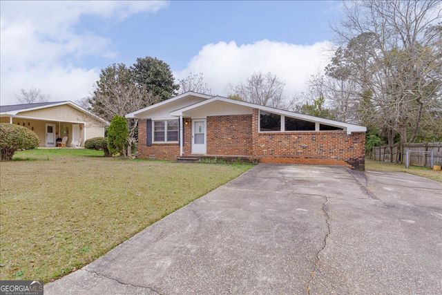 104 Oxford Lane, Warner Robins, GA 31088