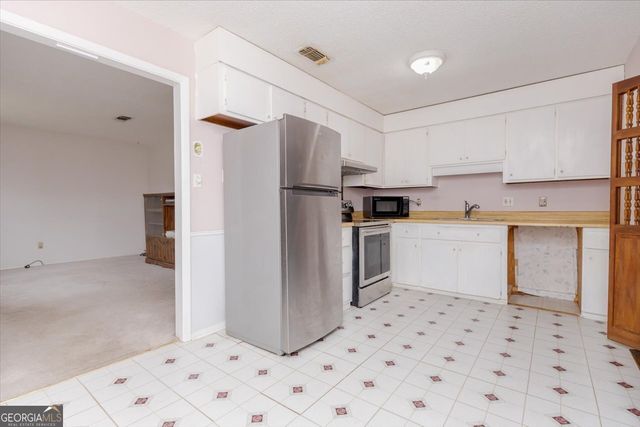 104 Oxford Lane, Warner Robins, GA 31088