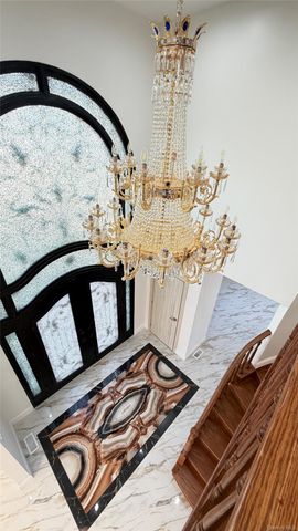 1247 Ixworth Road, Valley Stream, NY 11580