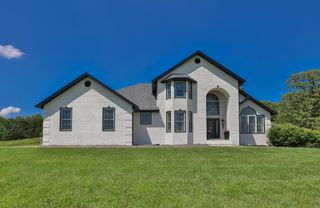 295 Headwaters Drive, Marshfield, MO 65706