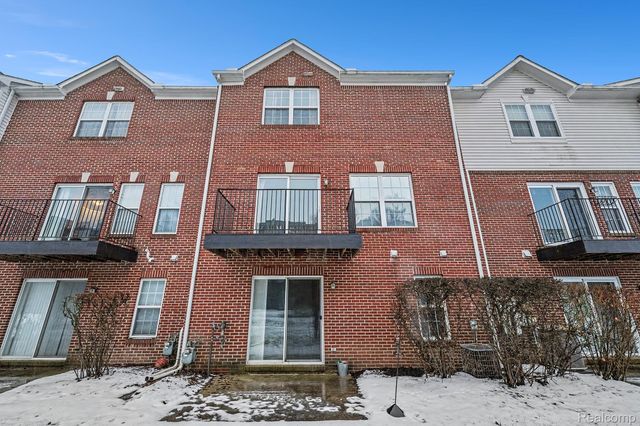 43846 Cherry Grove Court E, Canton Charter Township, MI 48188