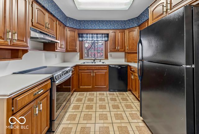 1730 Tulip Drive, Homecroft, IN 46227