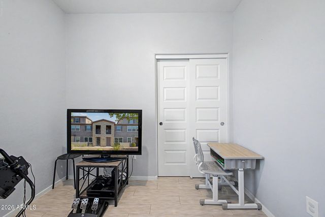 2344 E HIDALGO Avenue, Phoenix, AZ 85040
