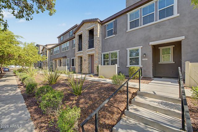 2344 E HIDALGO Avenue, Phoenix, AZ 85040