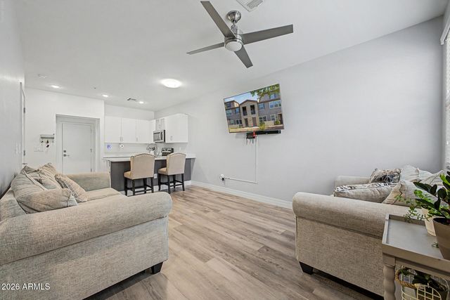 2344 E HIDALGO Avenue, Phoenix, AZ 85040