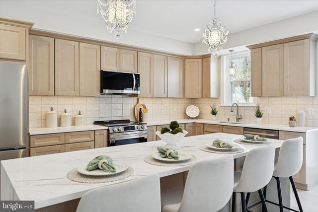 4979 PAPA BLVD, Edgemont, PA 19028