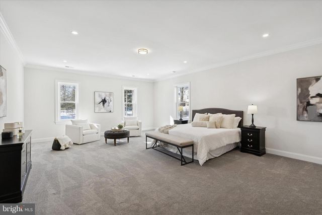 4979 PAPA BLVD, Edgemont, PA 19028