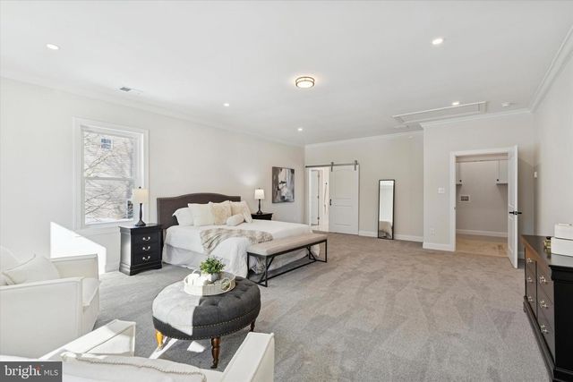 4979 PAPA BLVD, Edgemont, PA 19028