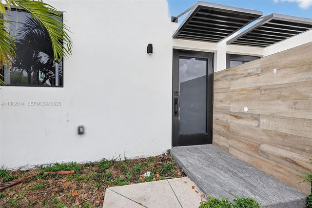 4311 NW 32nd Ave, Miami, FL 33142