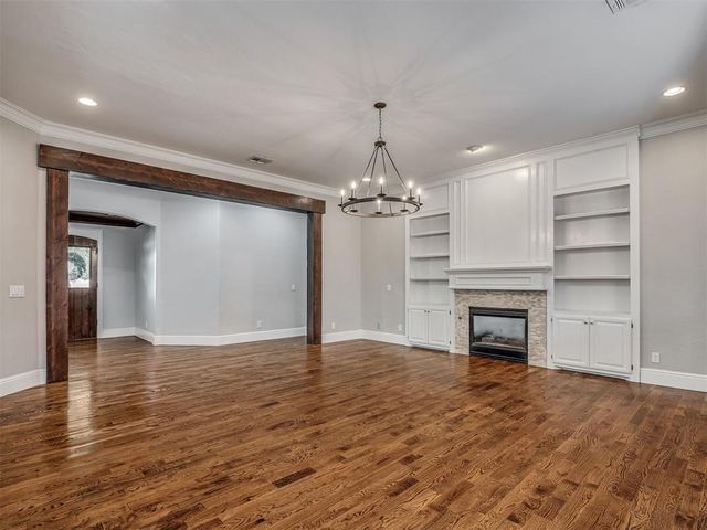 2908 Overland Way, Edmond, OK 73012