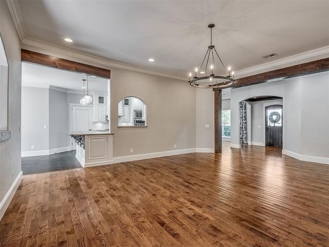 2908 Overland Way, Edmond, OK 73012