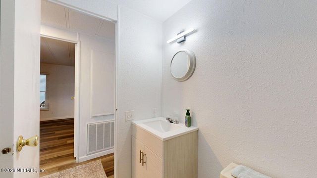 152 ALLIGATOR Circle, Crescent City, FL 32112