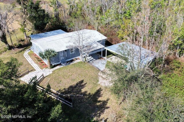 152 ALLIGATOR Circle, Crescent City, FL 32112