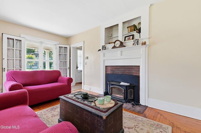 775 Central Parkway, Schenectady, NY 12309