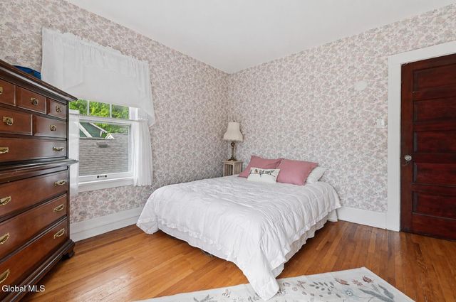 775 Central Parkway, Schenectady, NY 12309