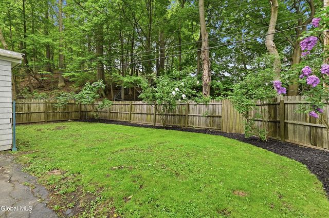 775 Central Parkway, Schenectady, NY 12309