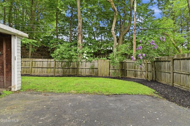 775 Central Parkway, Schenectady, NY 12309